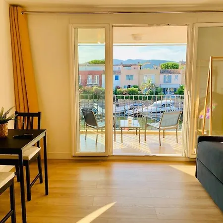 Apartmán Vue Canal Superbe - Piscine - Parking Prive - Climatisation Cogolin